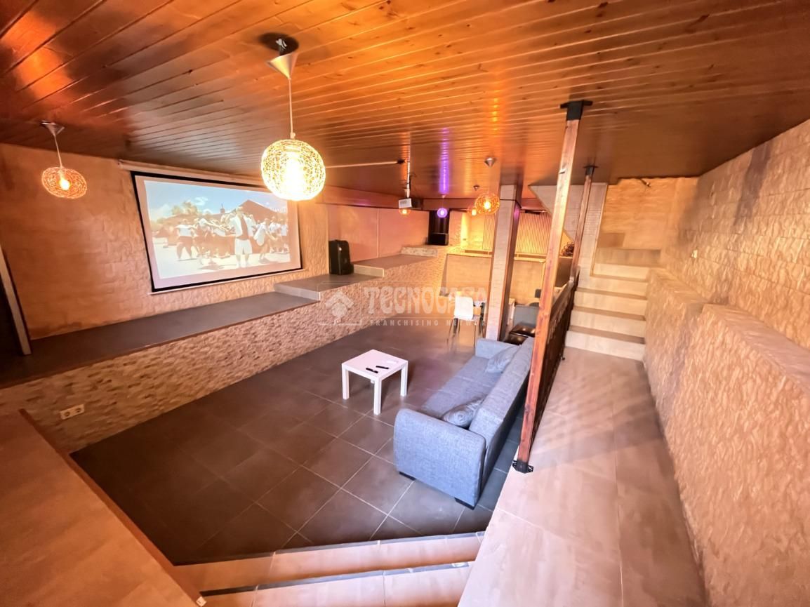 Casa adosada en venda