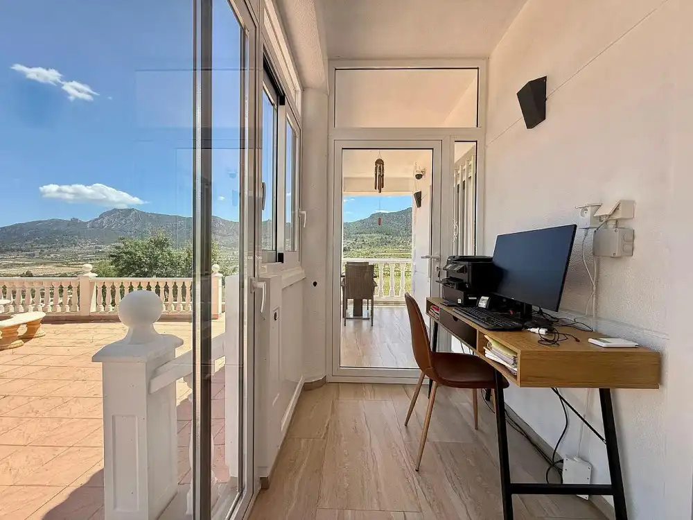 Terrassa de Casa o xalet en venda en La Romana amb Aire condicionat