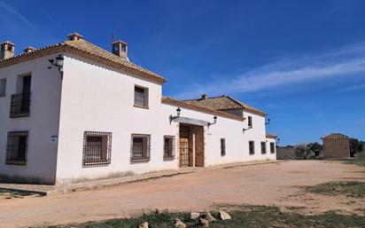 Vista exterior de Casa o xalet en venda en Campo de Criptana