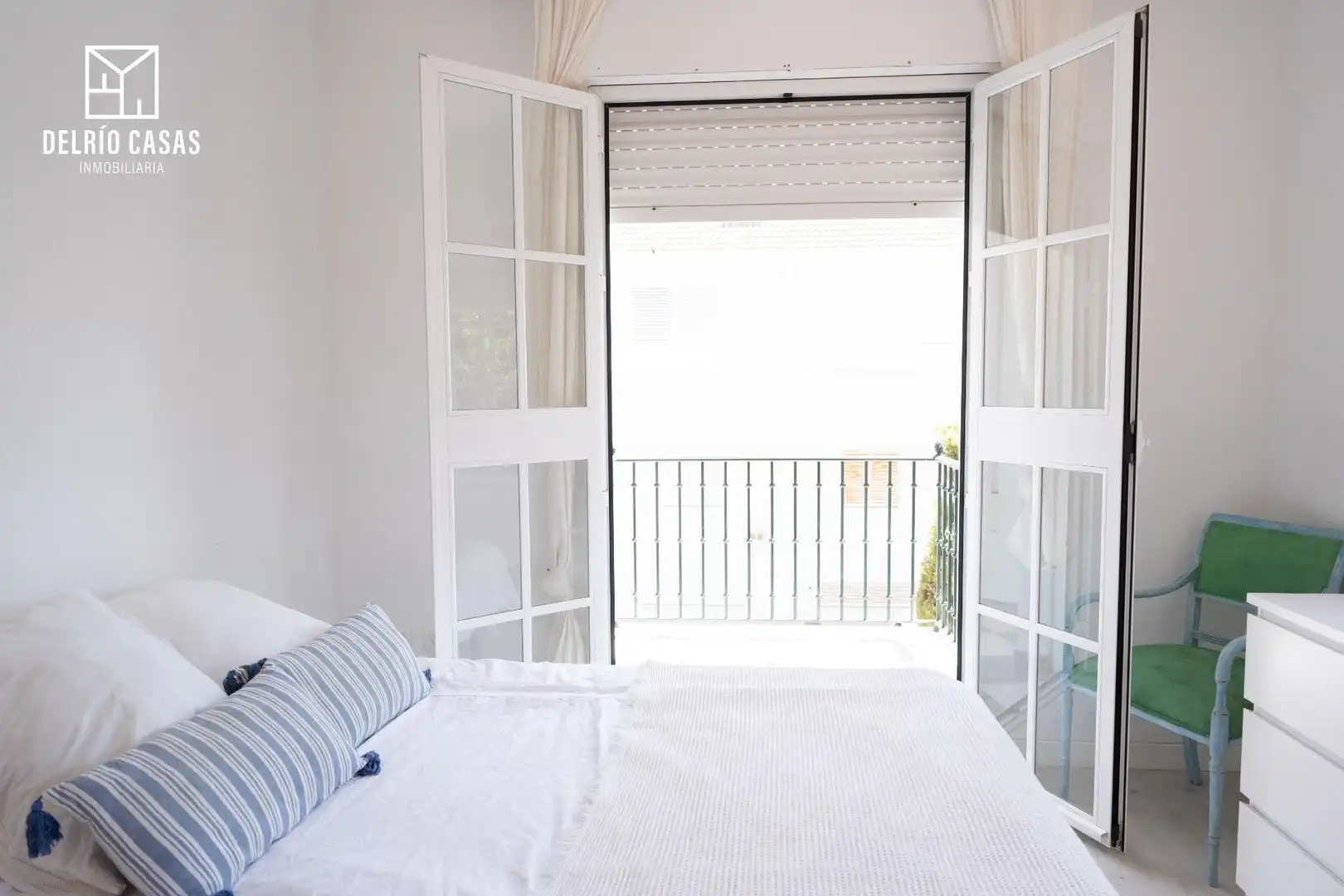 Bedroom of Detached homes for sale in El Rompido