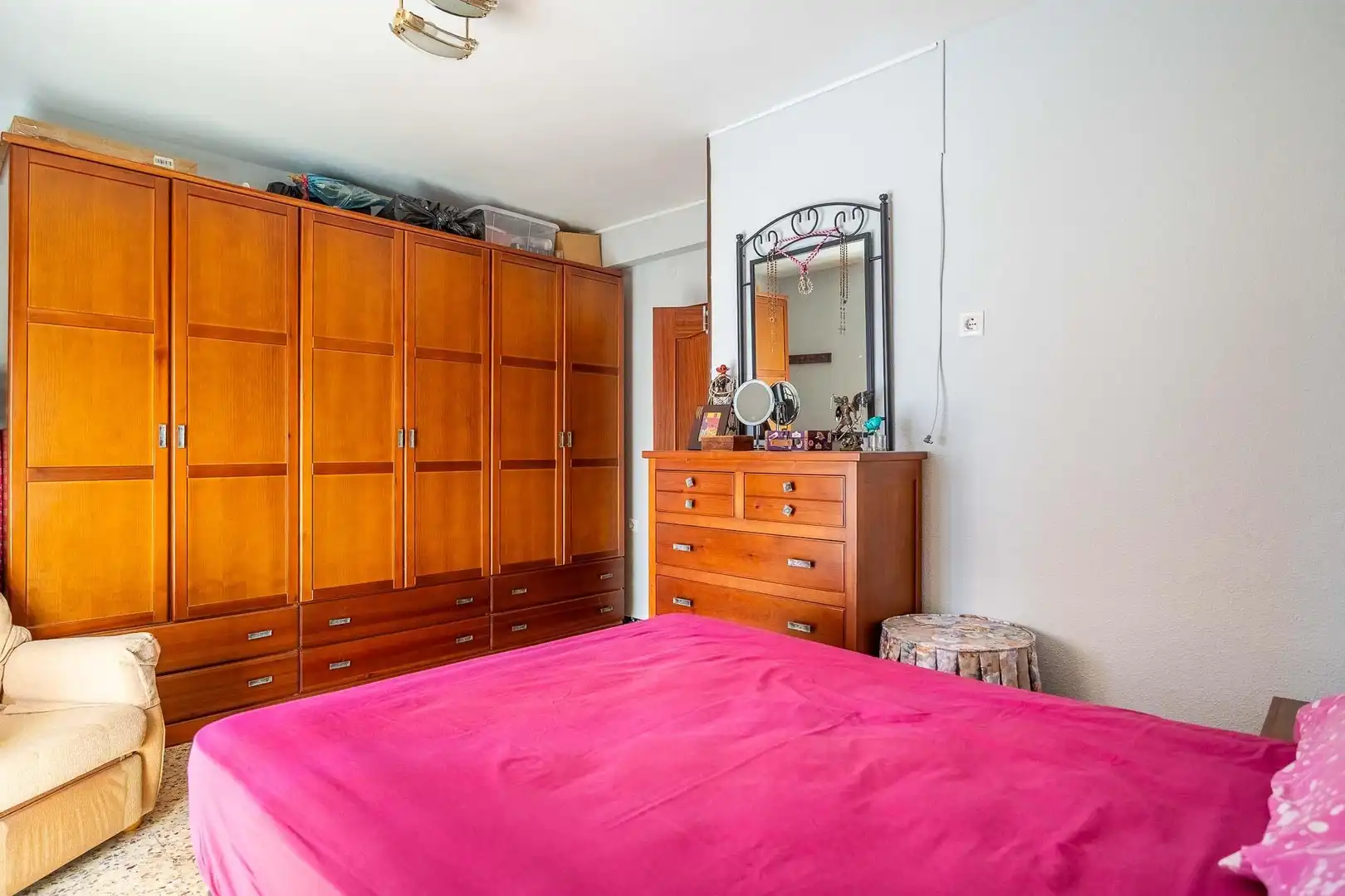 Dormitori de Casa o xalet en venda en Sevilla amb Aire condicionat, Terrassa i Traster