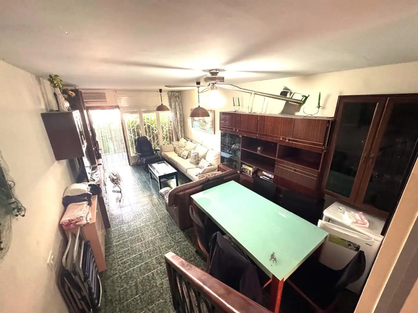 Sala de estar de Casa adosada en venta en Torredembarra con Aire acondicionado, Calefacción y Balcón
