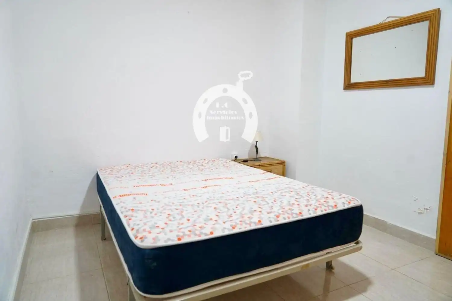 Habitación de Local en venta en Elche / Elx con Aire acondicionado