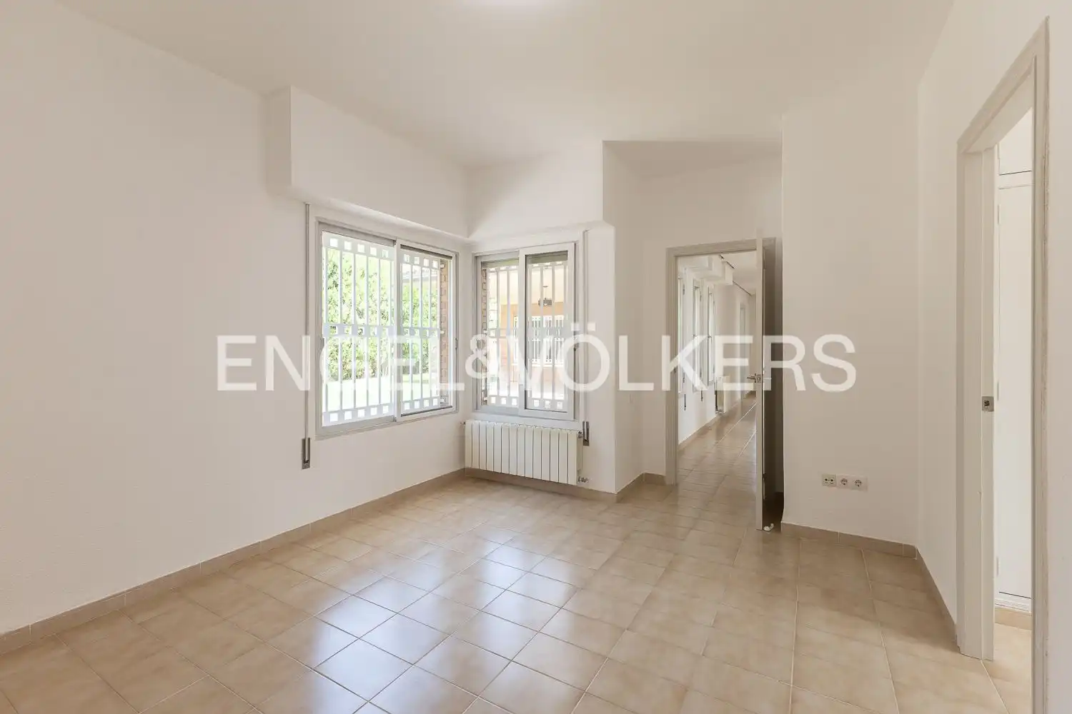 Exterior view of Houses for rent in Rocafort  with Air Conditioner, Heating and Private garden