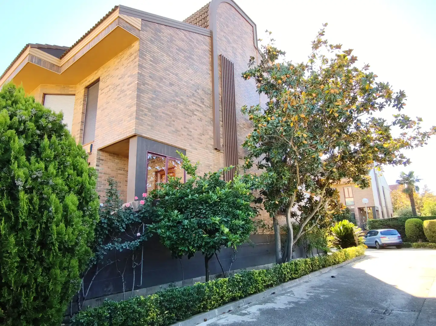 Vista exterior de Casa o xalet en venda en  Logroño amb Calefacció, Parquet i Terrassa