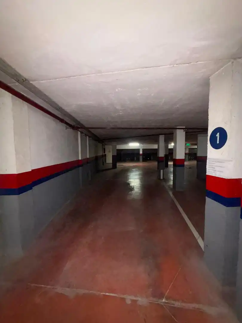 Garage for rent in Valdepeñas