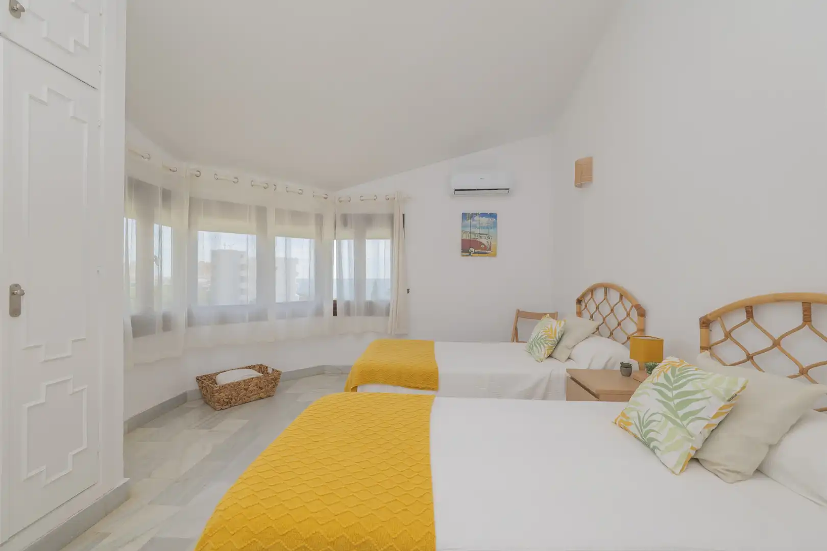 Bedroom of Attic for sale in Mijas  with Air Conditioner, Heating and Private garden