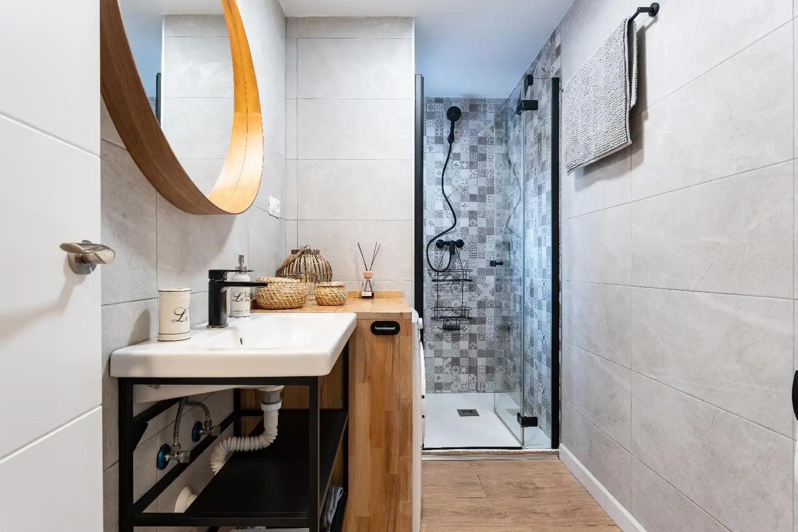 Bathroom of Apartments for sale in Rincón de la Victoria