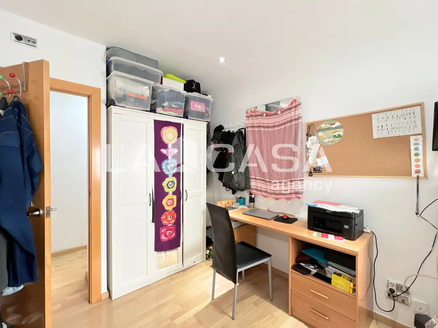 Habitación de Piso en venta en Badalona con Calefacción y Balcón