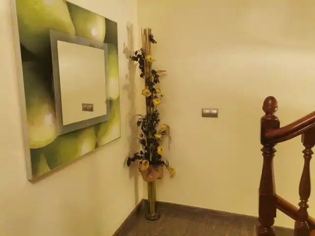 Casa adosada en venta en Santiago de Compostela  con Calefacción, Jardín privado y Amueblado