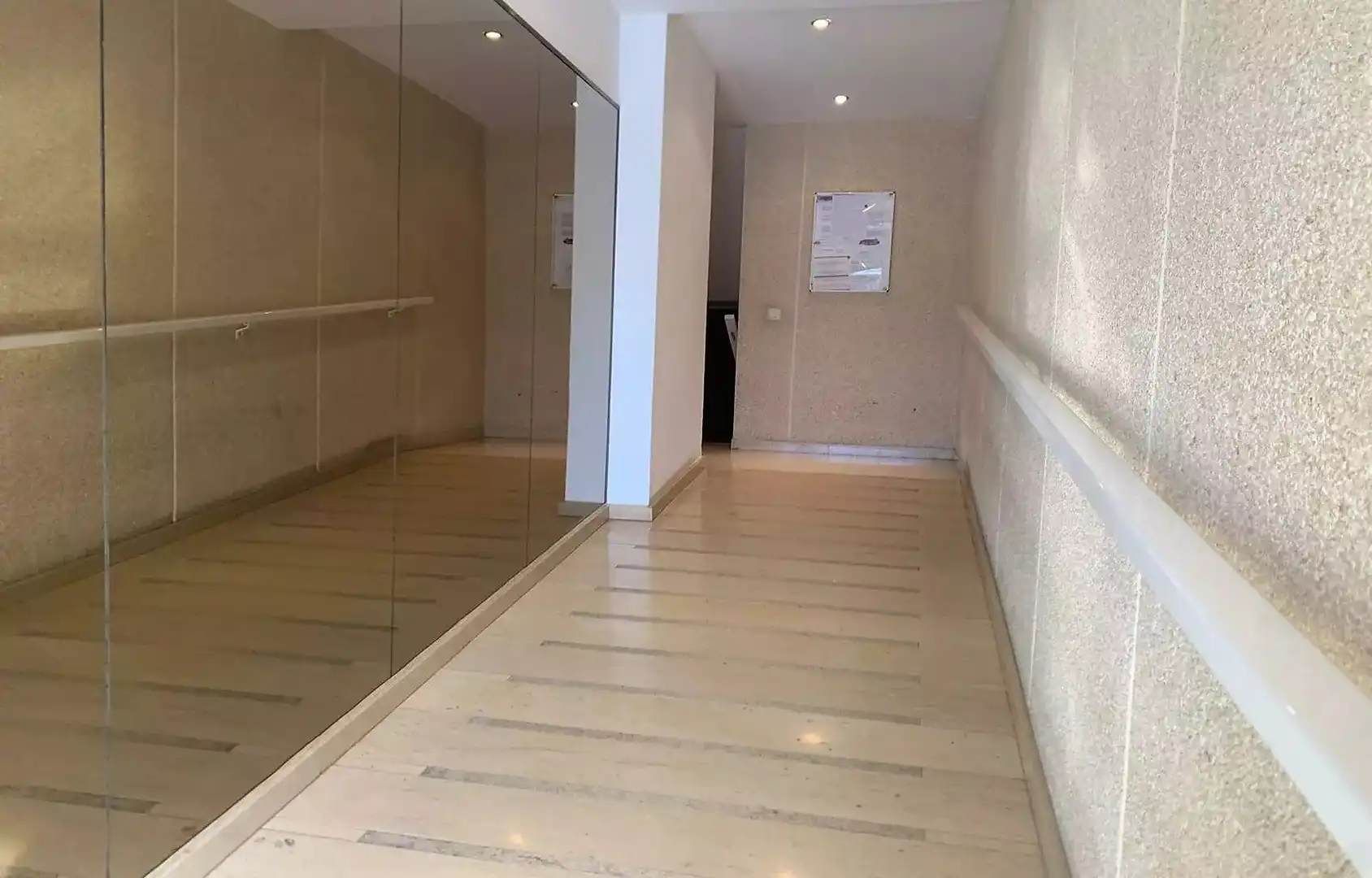 Apartment mit Aufzug zum Verkauf in Carrer merce rodoreda 1, imagen 25