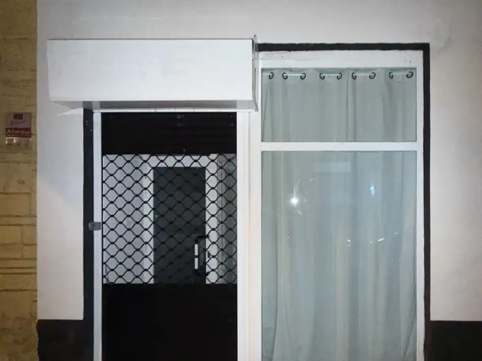 Local en venta en Zaragoza con Aire acondicionado, Calefacción y Parquet