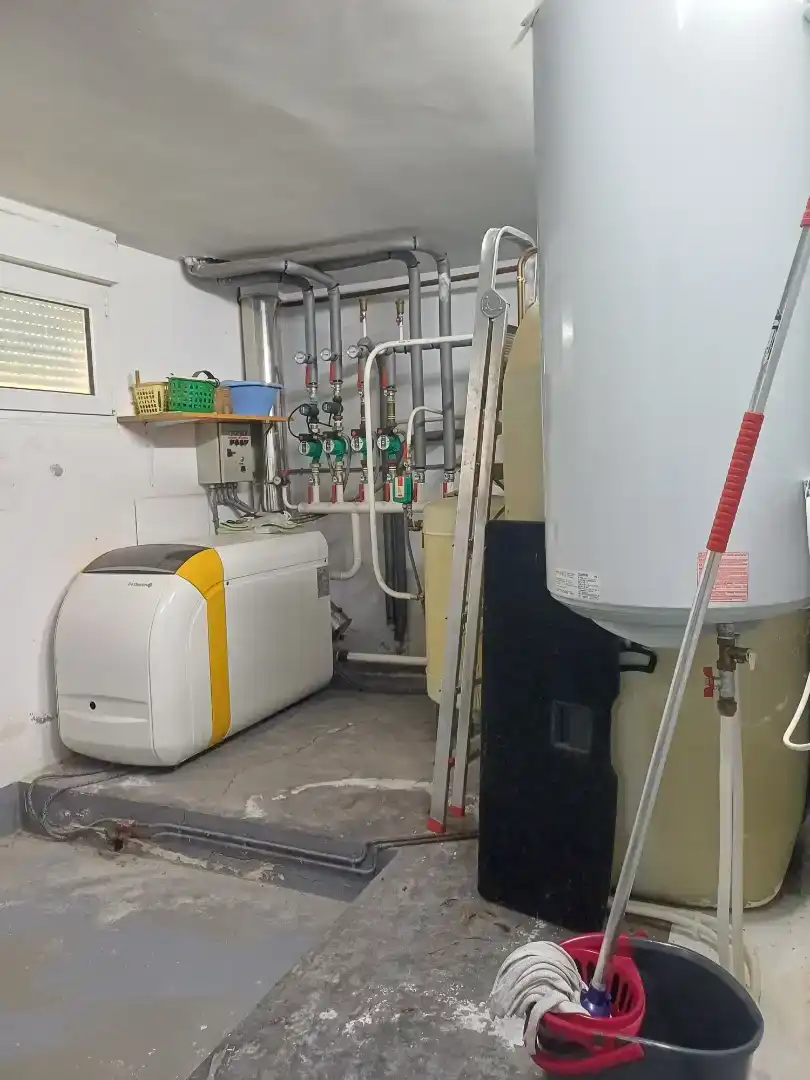 Casa o xalet en venda en Xinzo de Limia amb Jardí privat, Parquet i Traster