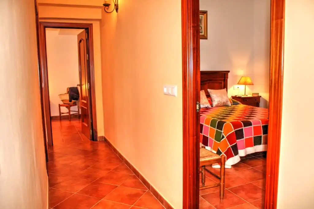 Habitación de Finca rústica en venta en Benamargosa con Aire acondicionado, Jardín privado y Terraza
