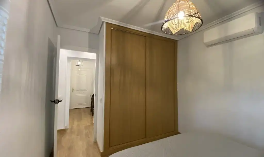 Dormitori de Casa o xalet en venda en Cadalso de los Vidrios amb Aire condicionat, Calefacció i Jardí privat
