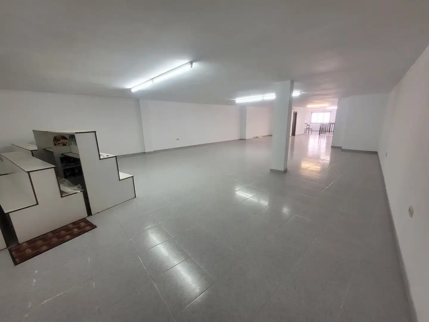Oficina en venta en Santa Comba