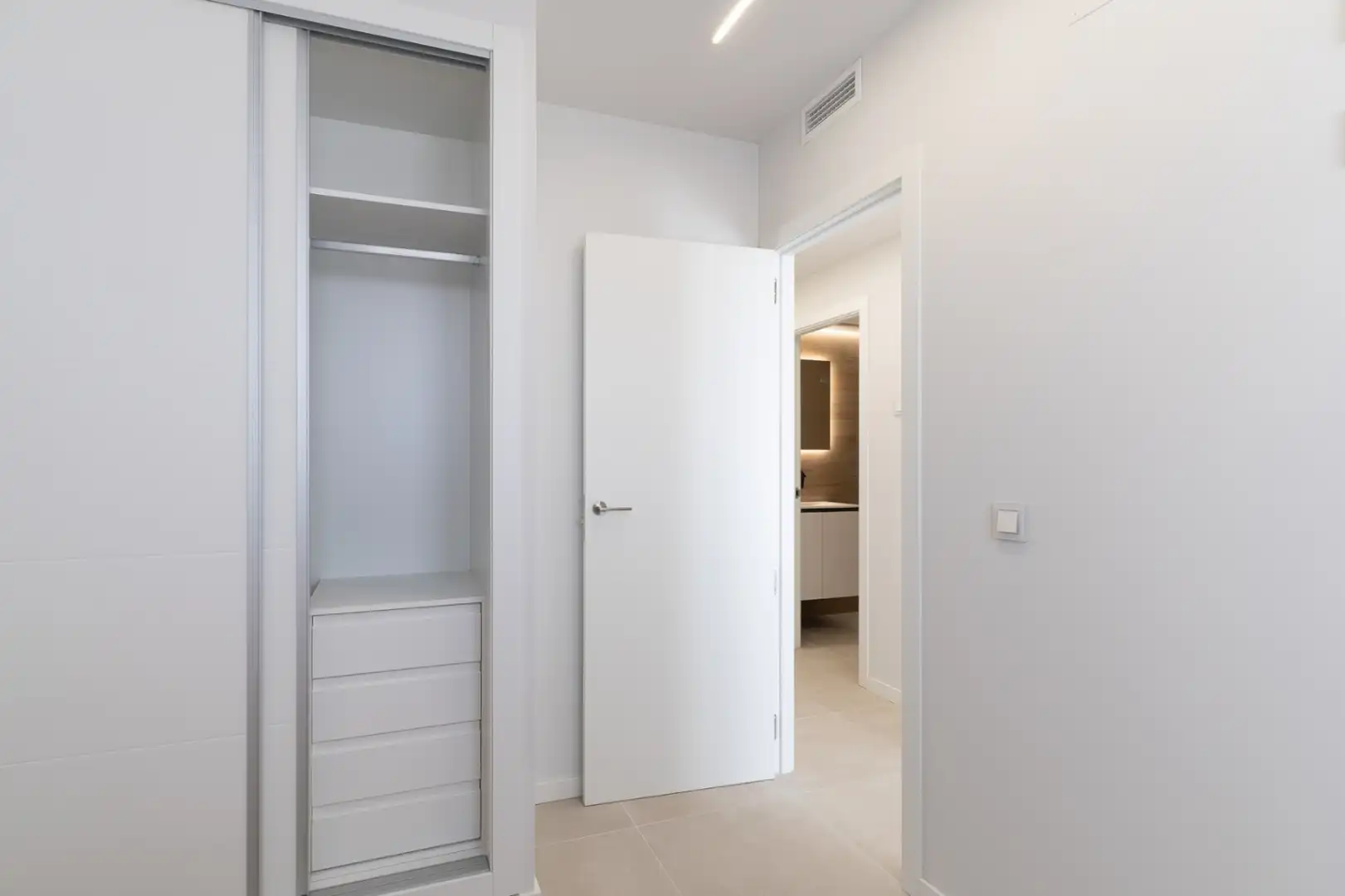Apartamento con terraza en venta en Las Marinas / Les Marines, imagen 26