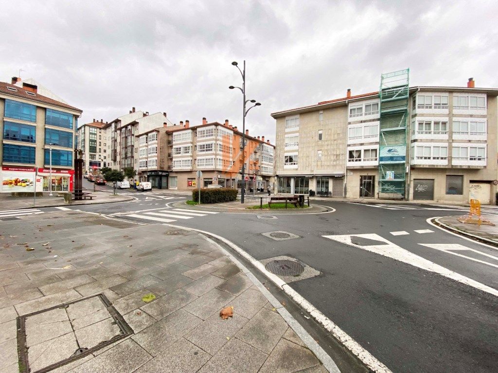 Vista exterior de Pis en venda en Santiago de Compostela  amb Forn