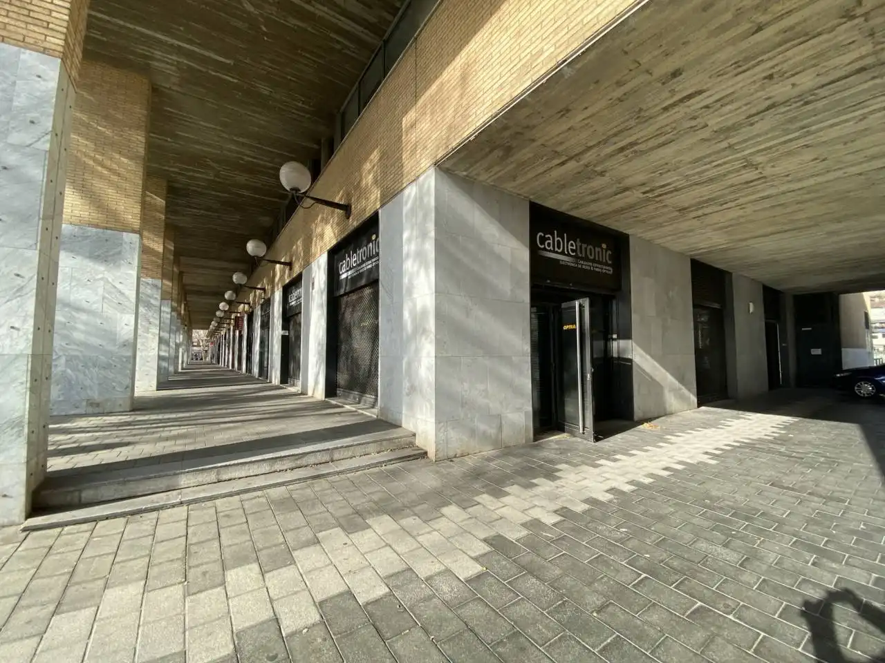 Local de alquiler en Calle Salvador Espriu, 83, La Vila Olímpica del Poblenou
