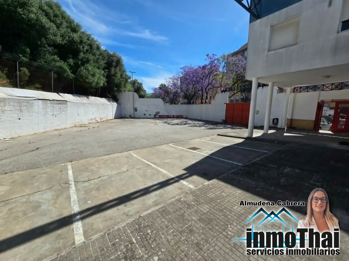 Parking of Industrial buildings for sale in Jerez de la Frontera