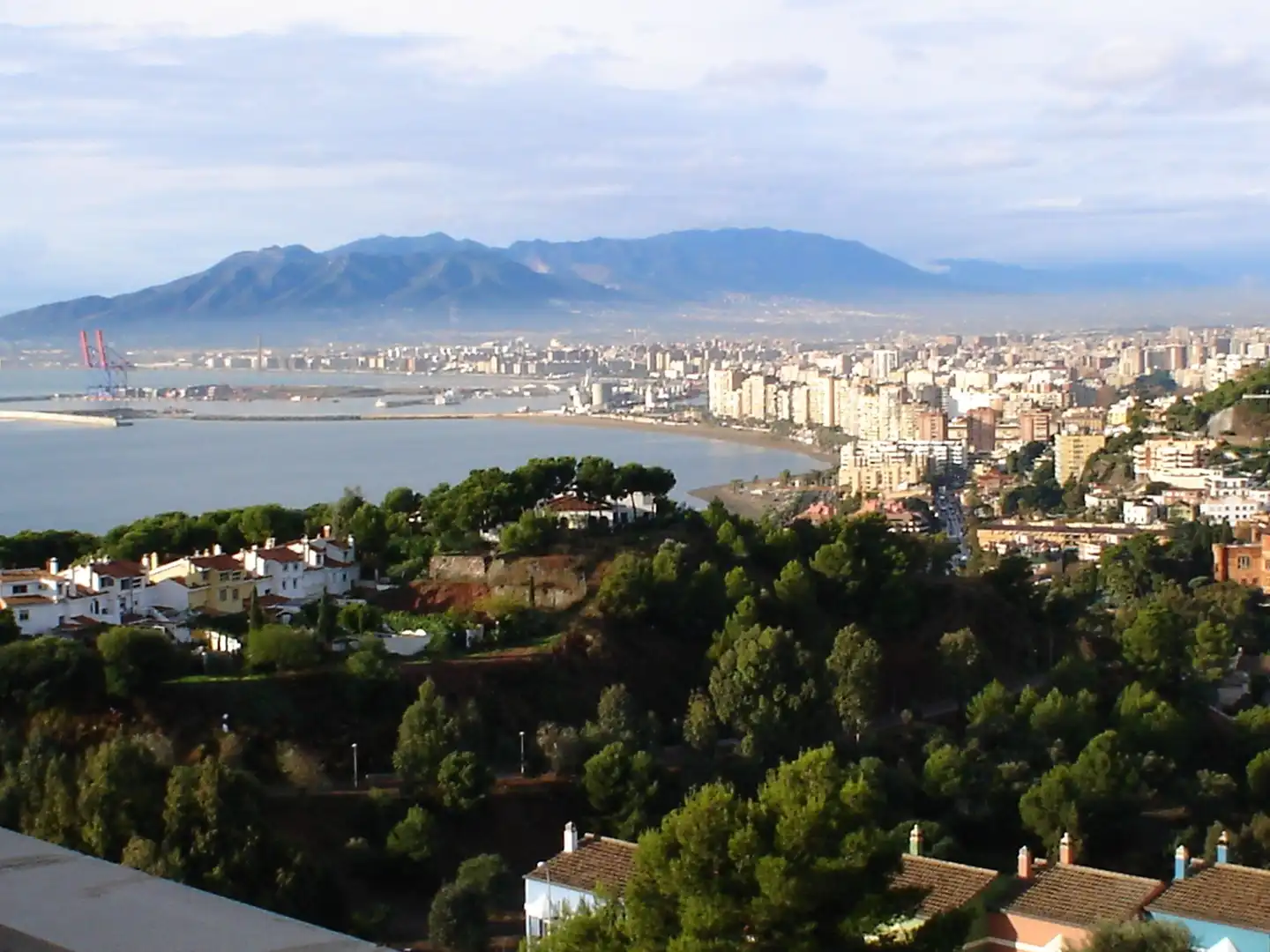 Vista exterior de Pis de lloguer en Málaga amb Aire condicionat, Calefacció i Parquet
