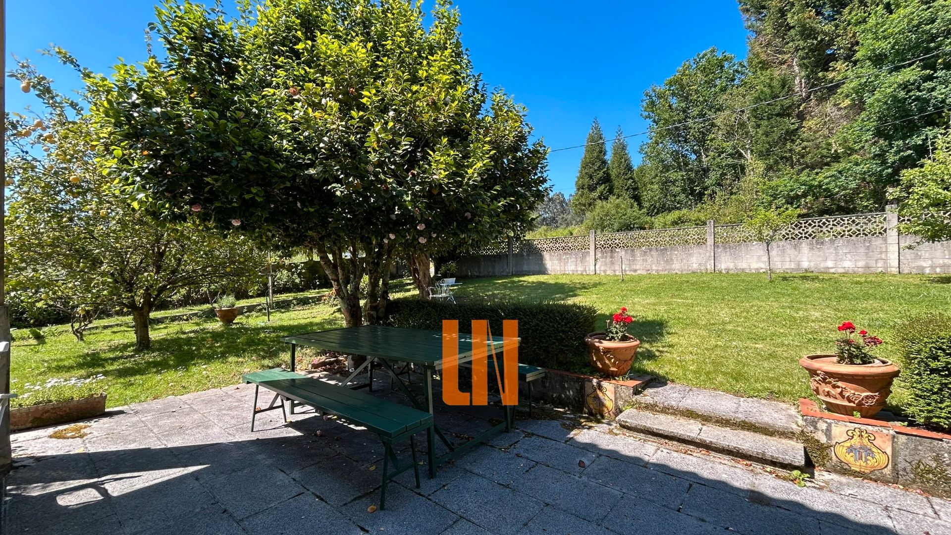Jardí de Casa o xalet en venda en Bergondo amb Jardí privat, Traster i Forn