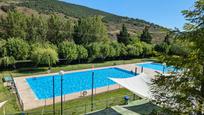 Piscina de Casa o xalet en venda en Zorraquín amb Calefacció, Jardí privat i Terrassa