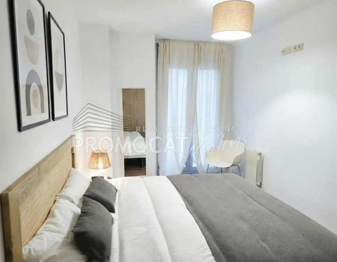 Habitación de Ático en venta en Molins de Rei con Aire acondicionado, Parquet y Terraza