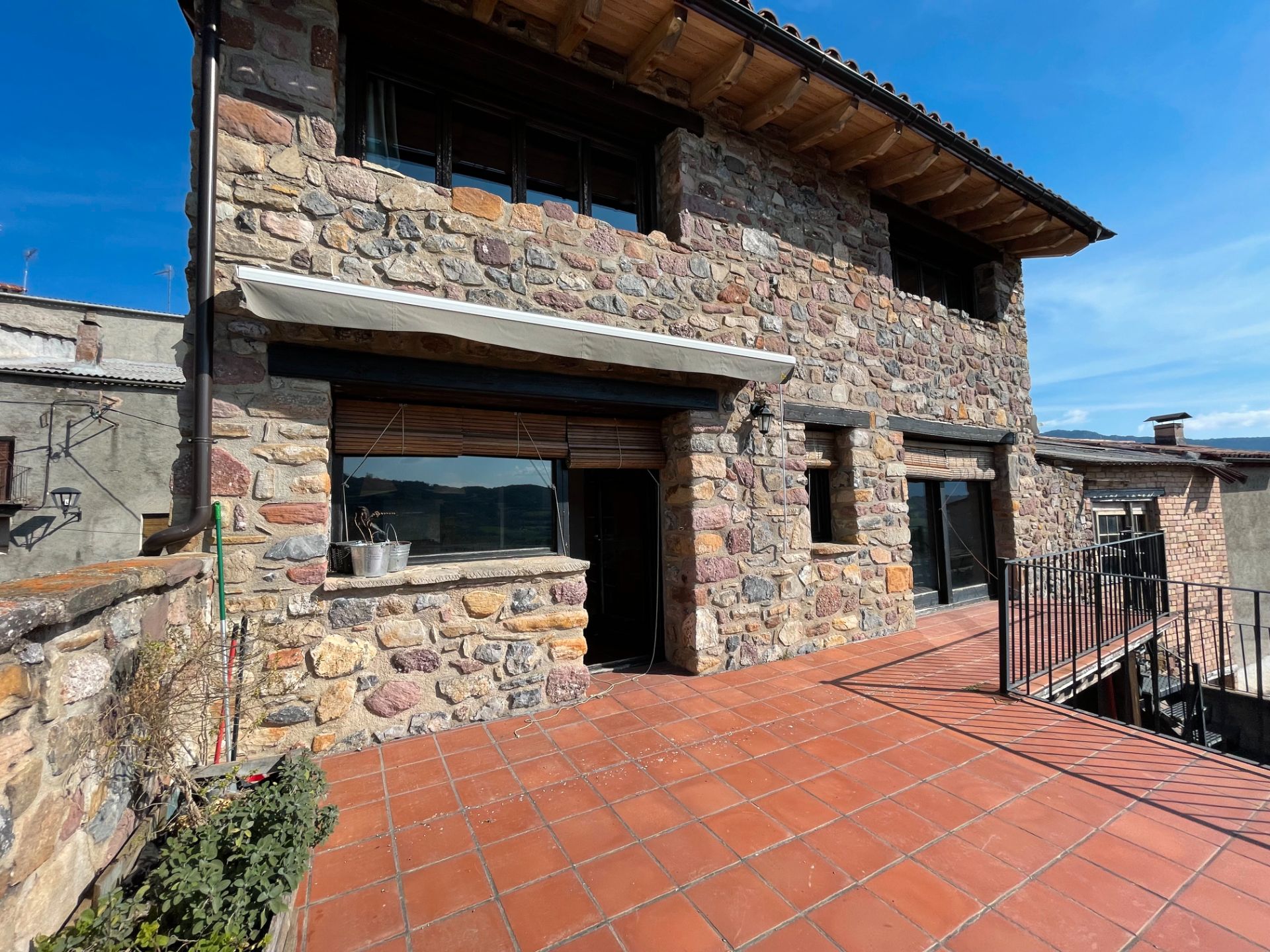 Vista exterior de Casa o xalet en venda en Baix Pallars amb Calefacció, Parquet i Terrassa