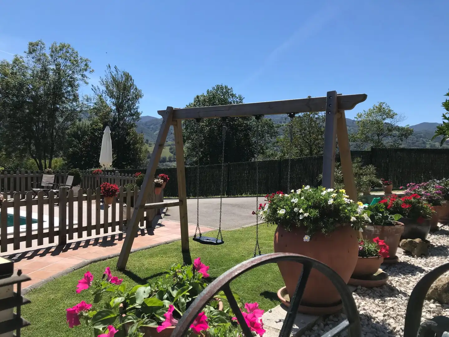 Jardín de Casa o chalet en venta en Parres con Jardín privado, Trastero y Piscina
