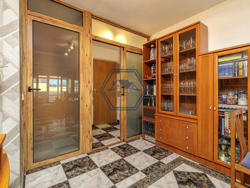 Piso con ascensor en venta en Calle Tolox (Sp), imagen 16