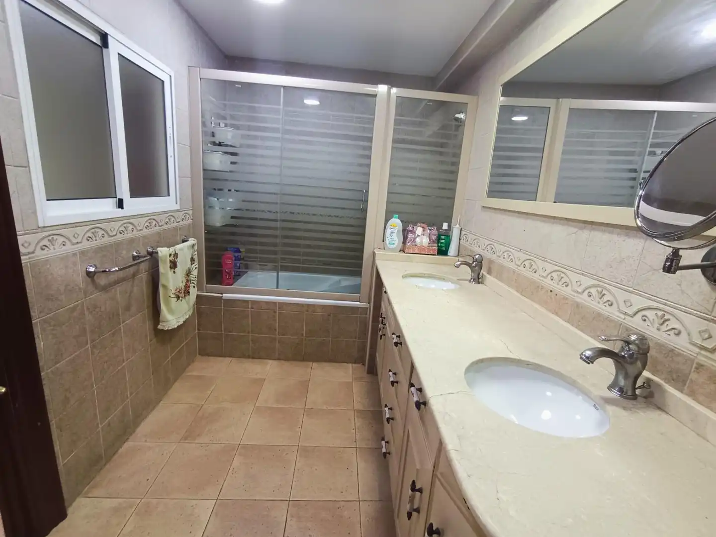 Bathroom of Houses for sale in Málaga  with Air Conditioner, Heating and Terrace