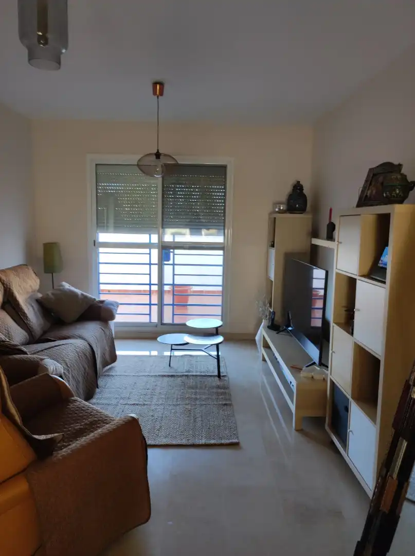 Wohnzimmer von Einfamilien-Reihenhaus zum Verkauf in Torremolinos mit Klimaanlage, Privatgarten und Terrasse