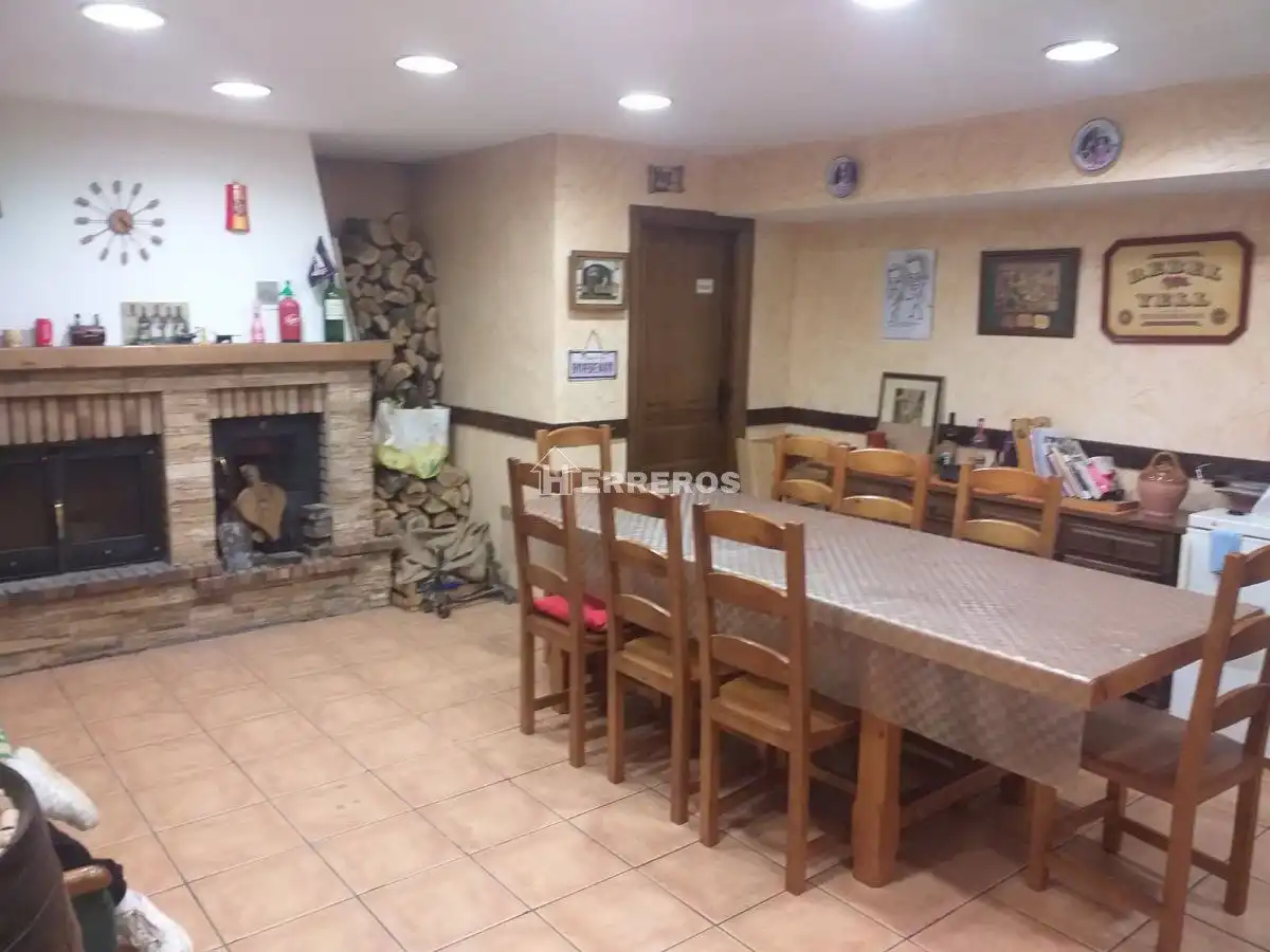 Local commercial à vendre à AVDA. SAN PEDRO, imagen 4