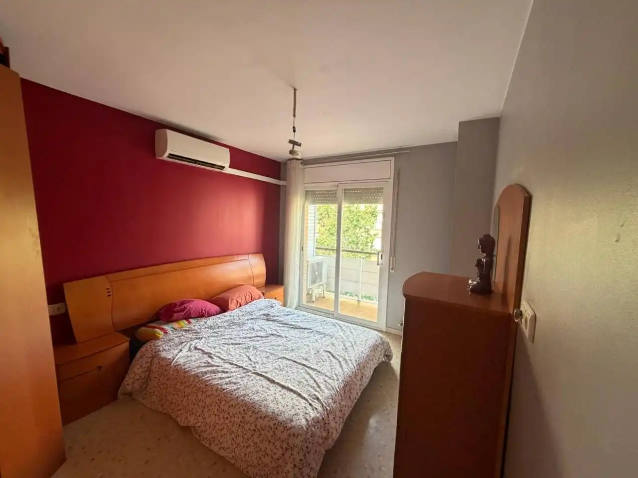 Bedroom of Flat for sale in Terrassa  with Air Conditioner, Heating and Balcony