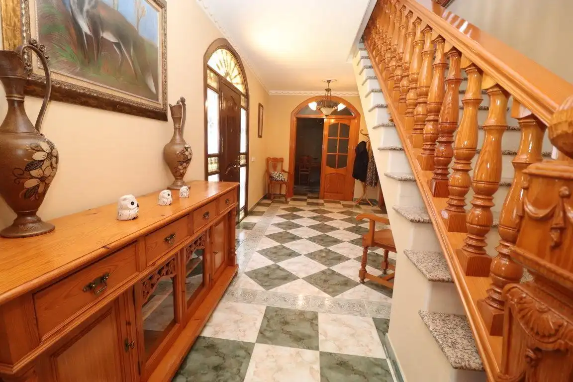 Casa o chalet de alquiler en Guaro con Jardín privado, Terraza y Trastero