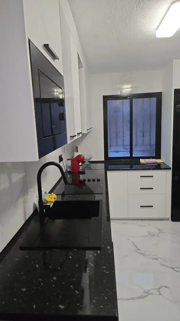 Cocina de Casa o chalet en venta en Arganda del Rey con Aire acondicionado, Jardín privado y Trastero