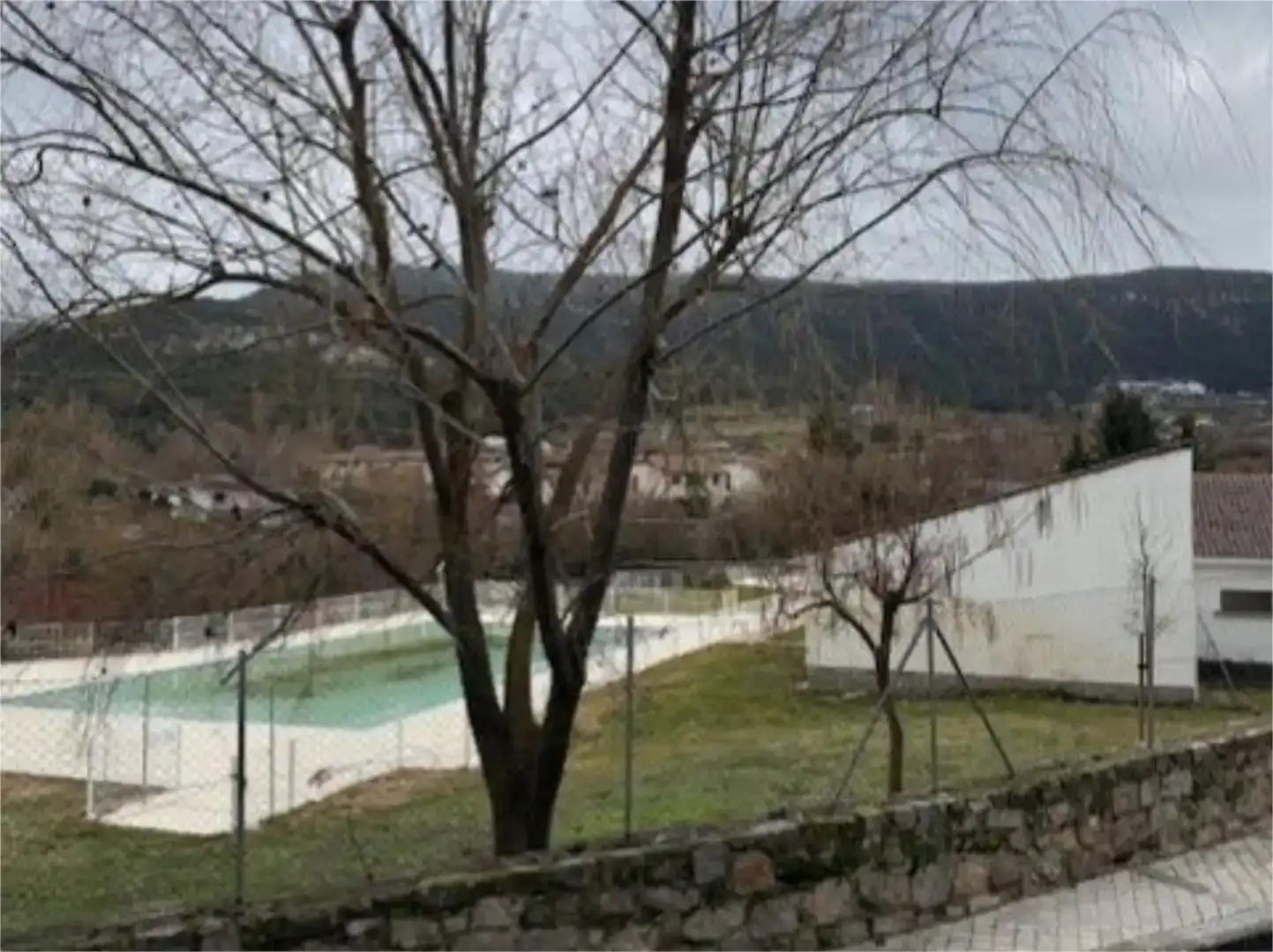 Schwimmbecken von Maisonette zum Verkauf in El Espinar mit Balkon