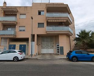 Exterior view of Flat to rent in Creixell  with Terrace, Furnished and Community pool