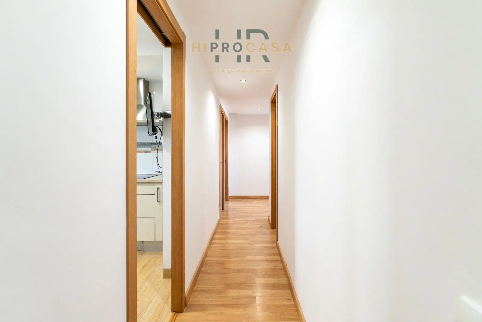 Wohnung zum Verkauf in Reus mit Klimaanlage und Terrasse
