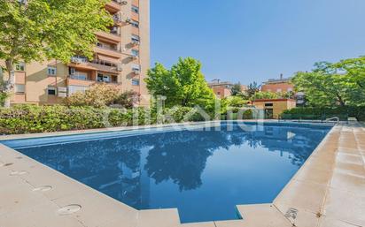 Schwimmbecken von Wohnung zum verkauf in  Sevilla Capital mit Klimaanlage, Terrasse und Schwimmbad