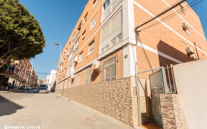 Vista exterior de Pis en venda en  Almería Capital amb Aire condicionat