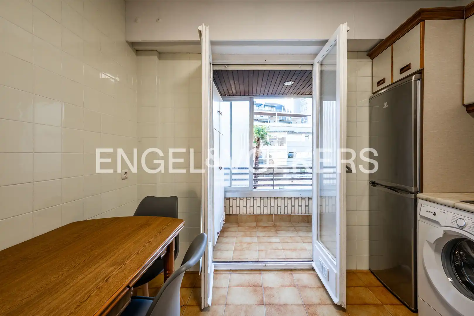 Cuina de Pis de lloguer en Donostia - San Sebastián  amb Calefacció, Jardí privat i Terrassa
