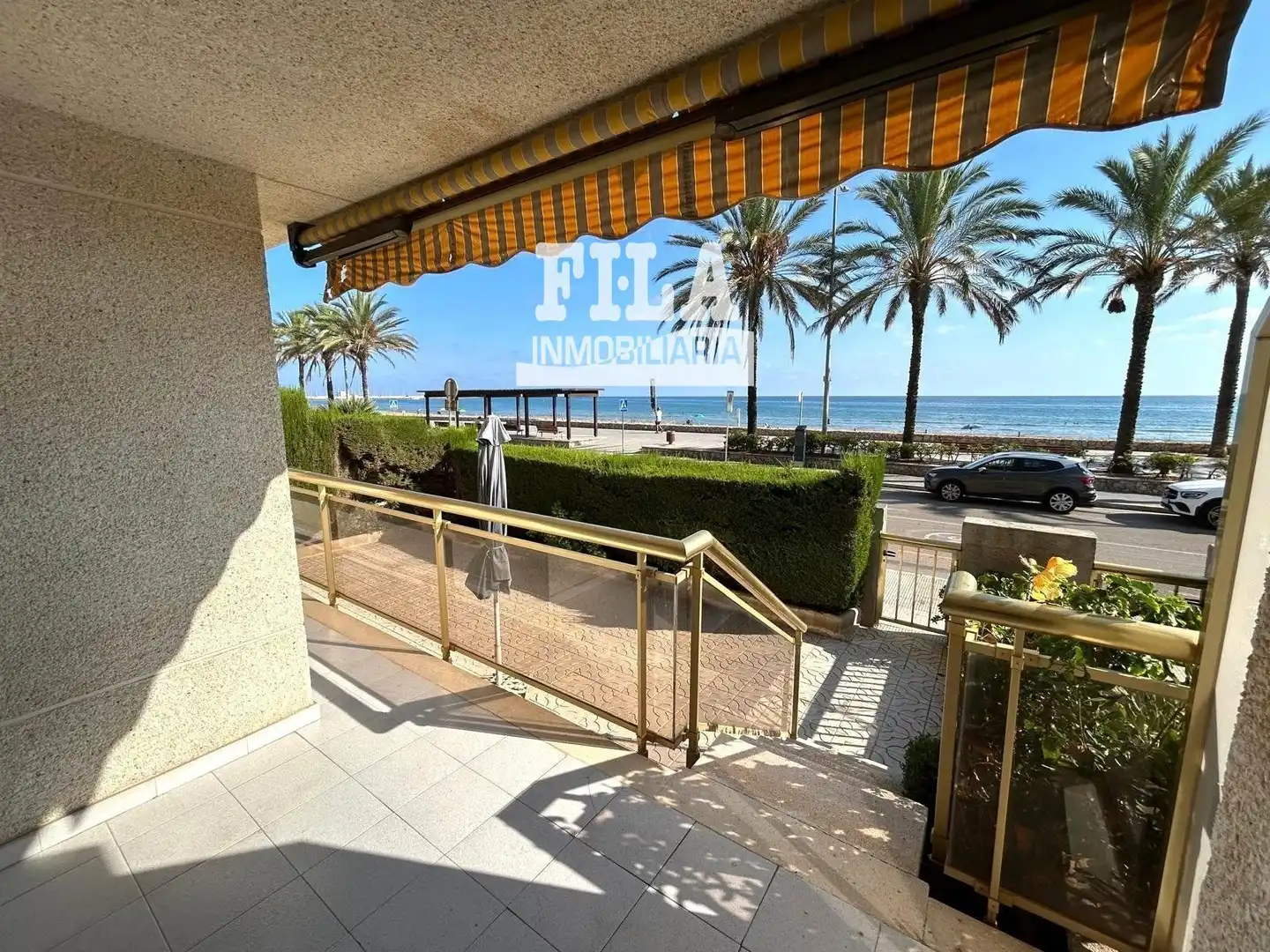 Vista exterior de Pis en venda en Calafell amb Jardí privat, Terrassa i Piscina