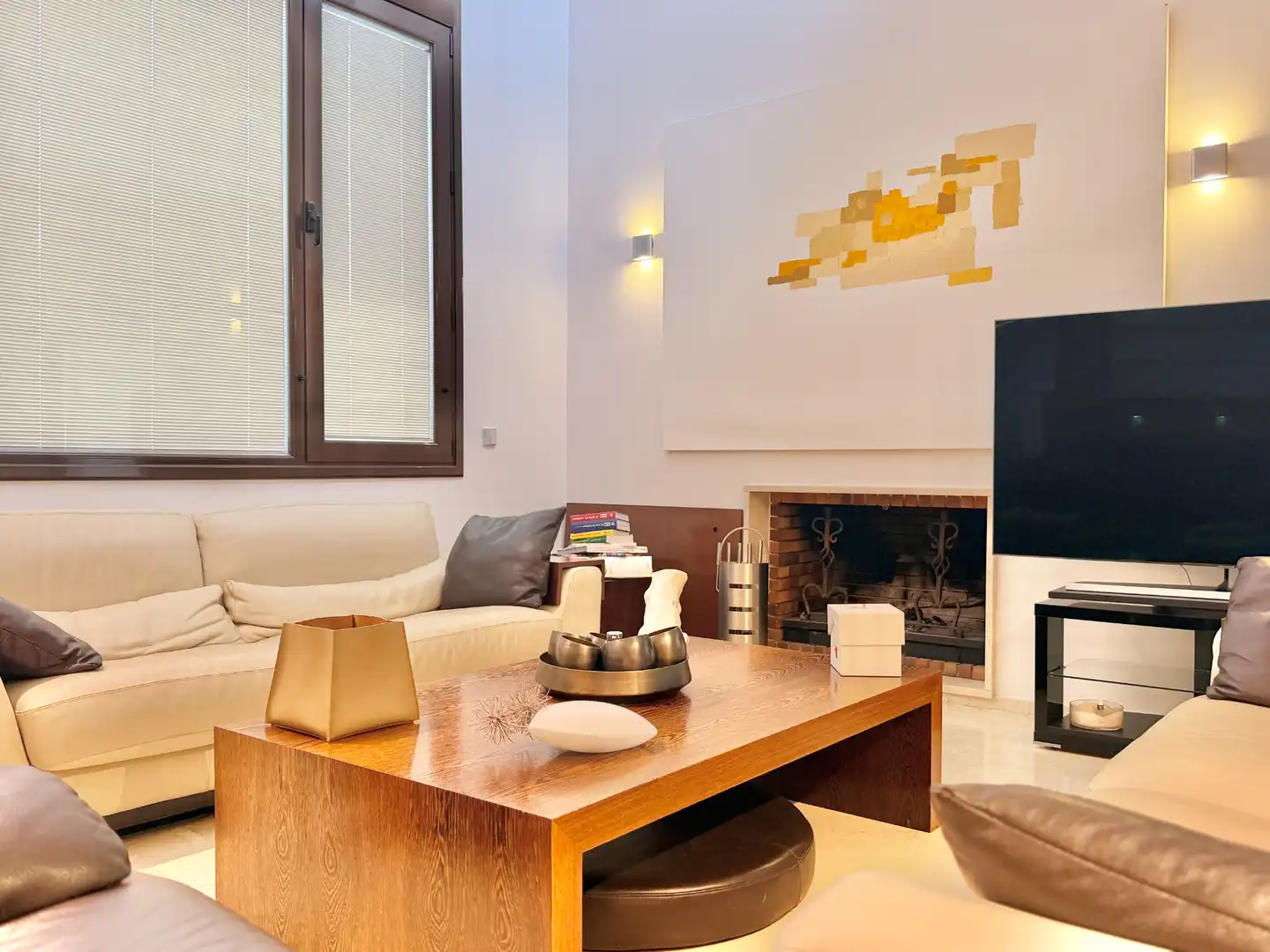 Sala de estar de Casa o chalet en venta en Galapagar con Aire acondicionado, Calefacción y Jardín privado
