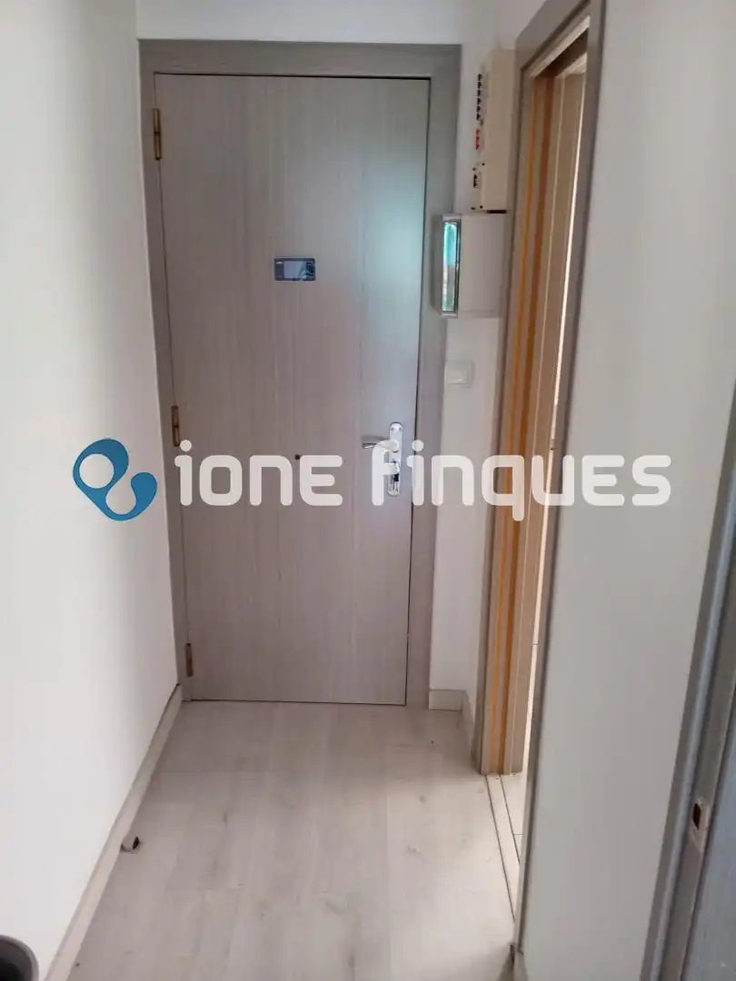 Flat for sale in Badalona  with Heating, Private garden and Balcony