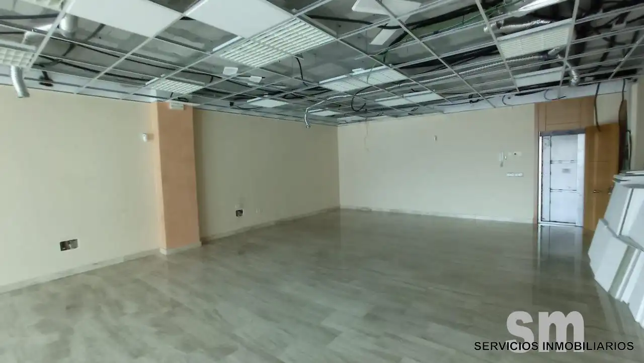 Oficina en venda en Alcalá de Guadaira