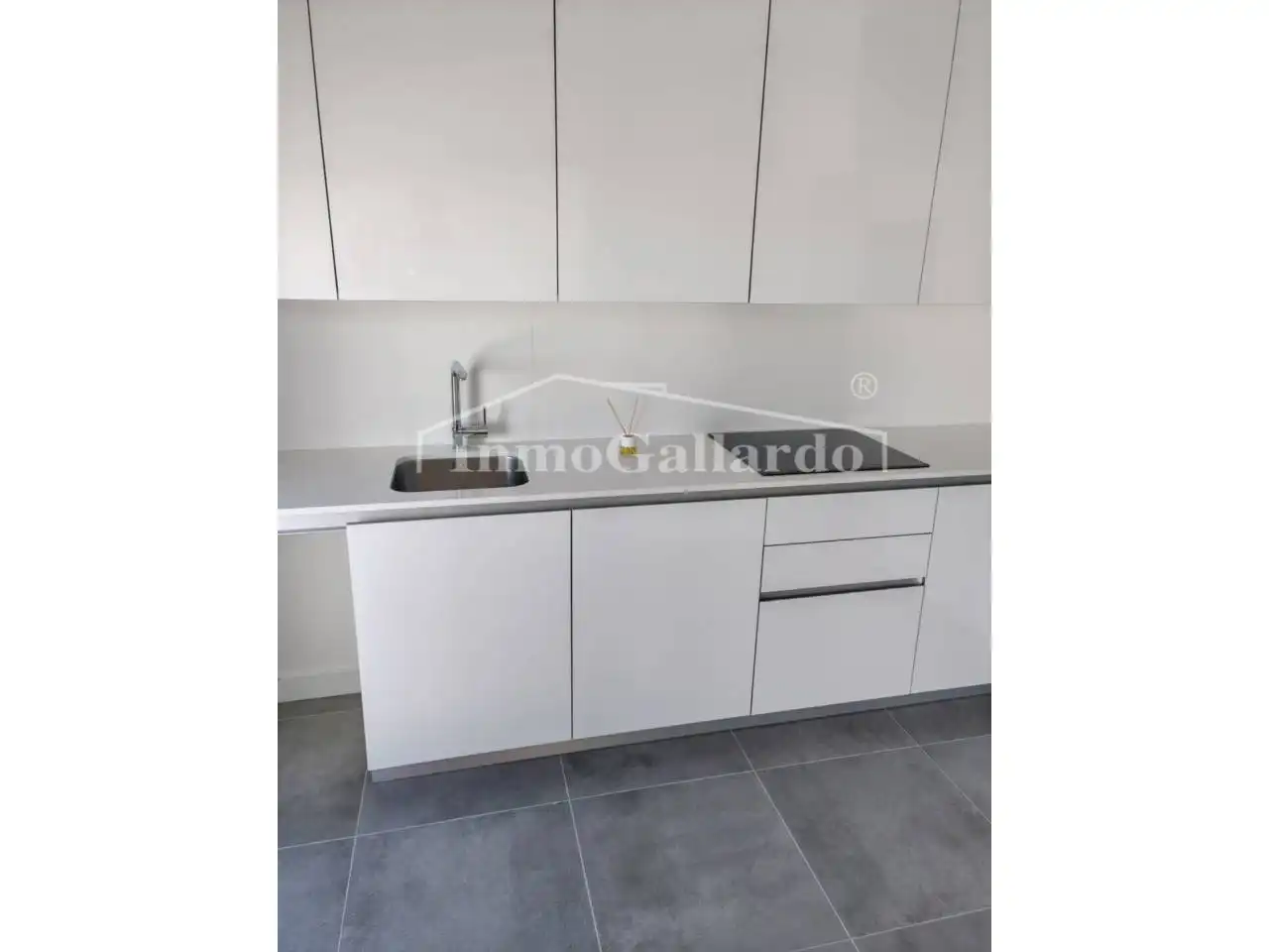 Cocina de Dúplex en venta en Málaga con Terraza y Piscina comunitaria