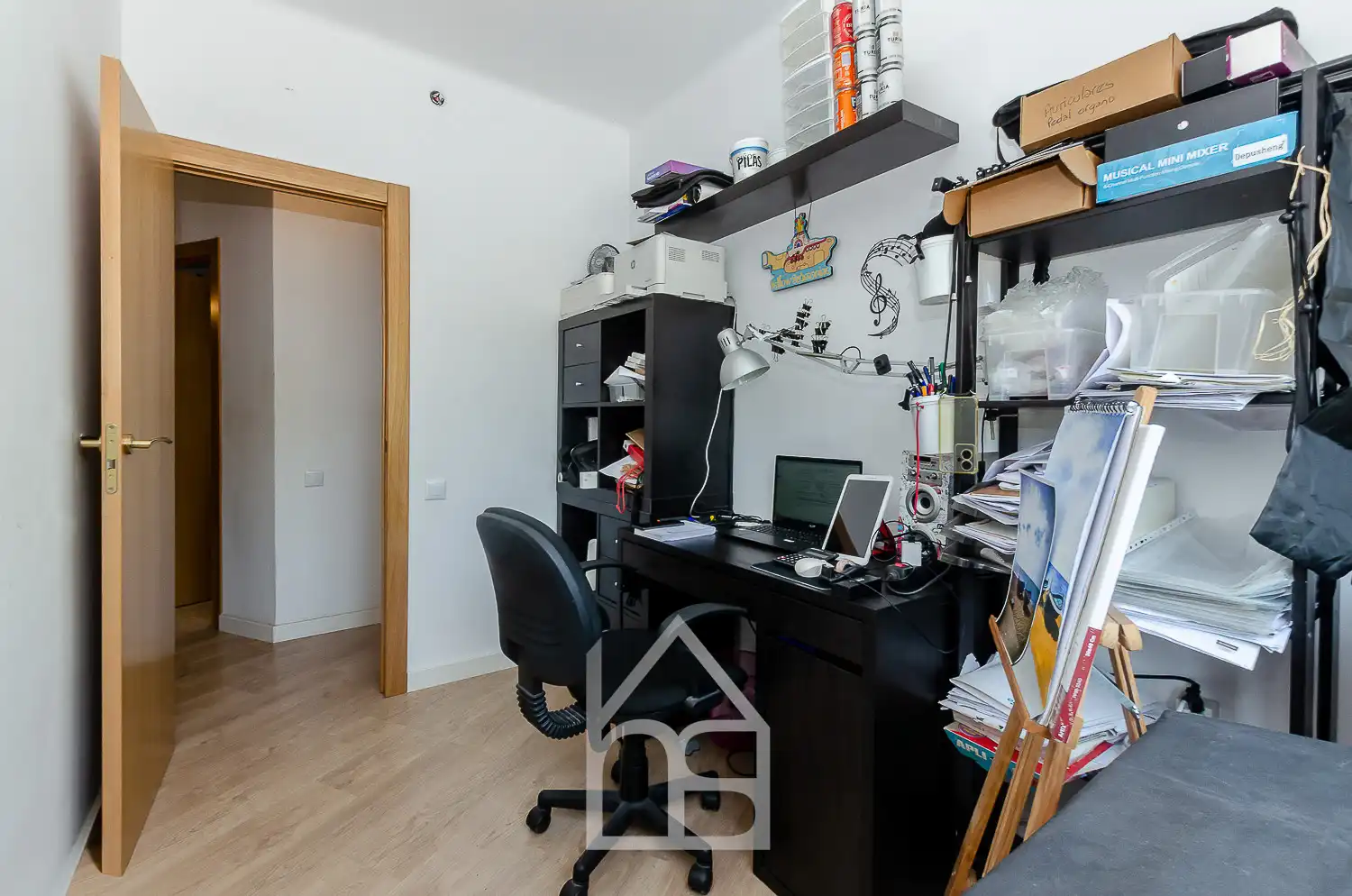 Flat for sale in Cornellà de Llobregat  with Air Conditioner, Heating and Parquet flooring