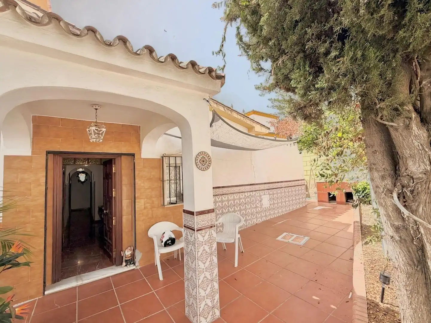 Chalet con jardín en venta en Campo de Mijas